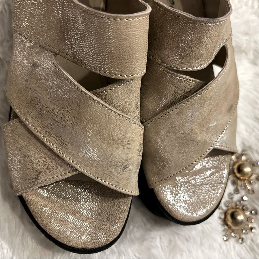 Free People platform pearlized sandals - worn twice. $295 new.